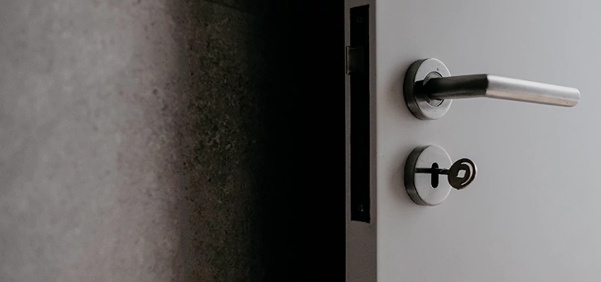 Front Door Handle Repair And Installation in Camarillo, CA